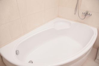 Как выбрать ванну для дома — полное руководство