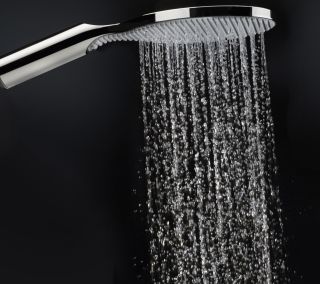 Душевая лейка Bossini Apice CE3002C.073 с водорозеткой скрытого монтажа и держателем чёрный матовый