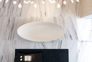 Акриловая ванна ABBER AB9333Gold 180х80х75