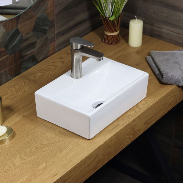 Накладная раковина Melana A301-803 36см белый