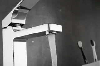 Смеситель для раковины Rose R1001-1 хром